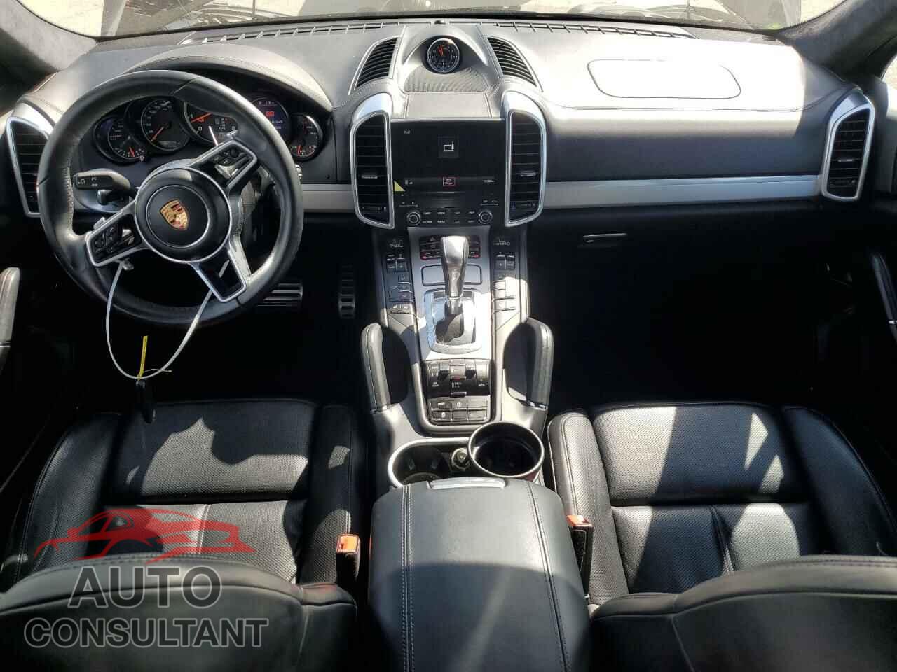 PORSCHE CAYENNE 2017 - WP1AC2A2XHLA92055