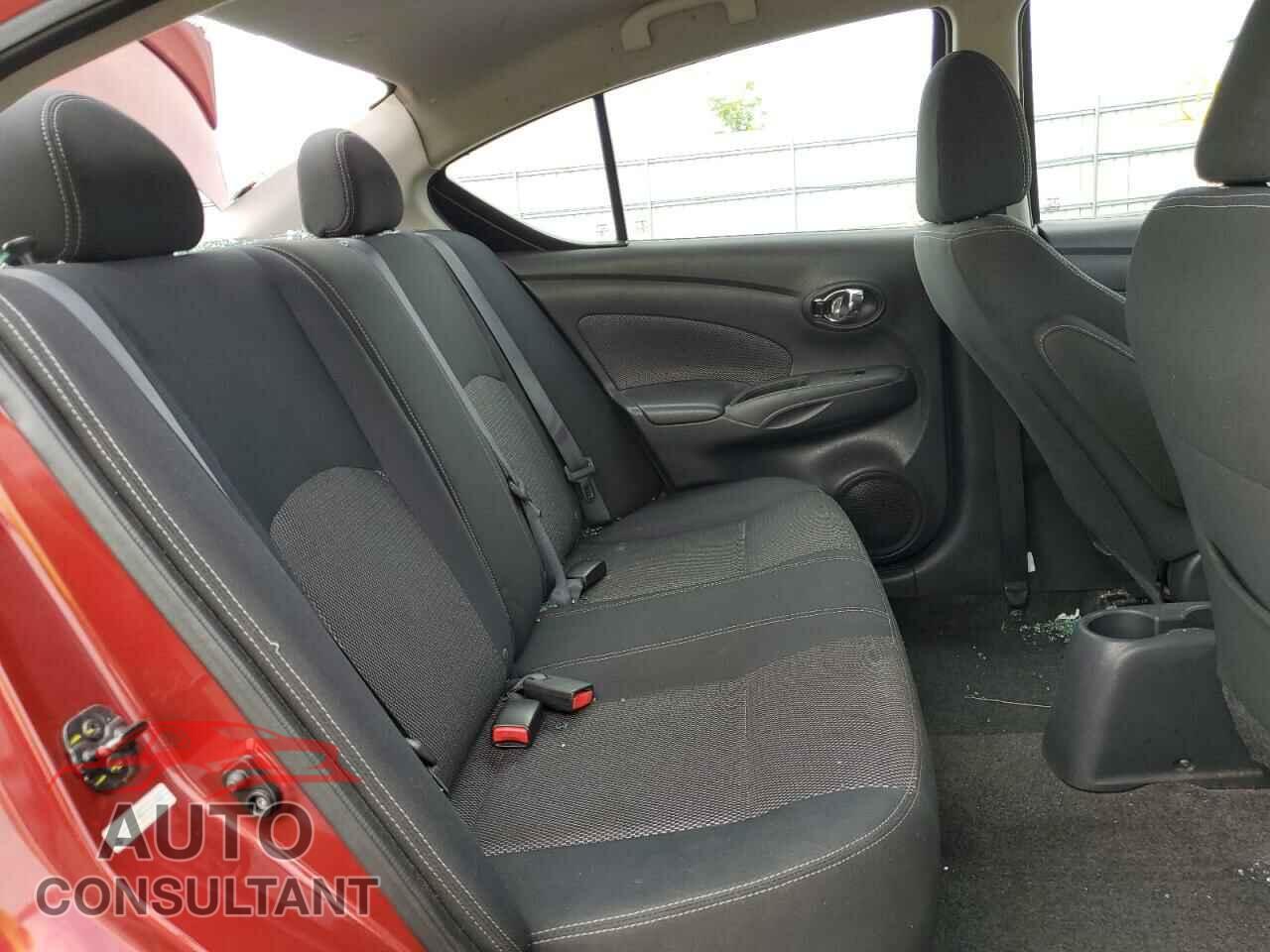 NISSAN VERSA 2017 - 3N1CN7AP3HL802918