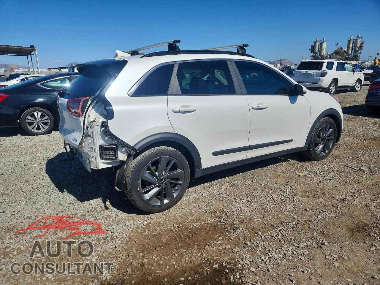 KIA NIRO 2017 - KNDCC3LC1H5055874