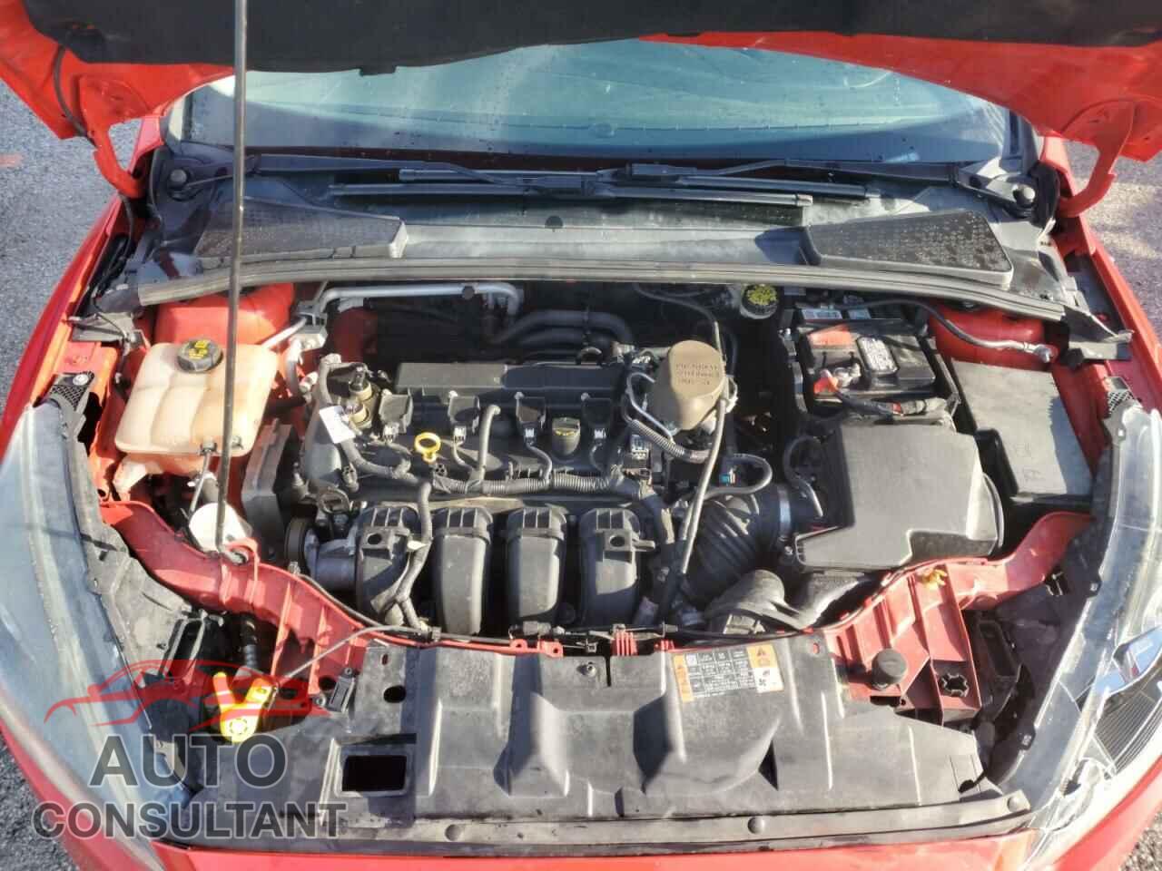 FORD FOCUS 2015 - 1FADP3F2XFL336419