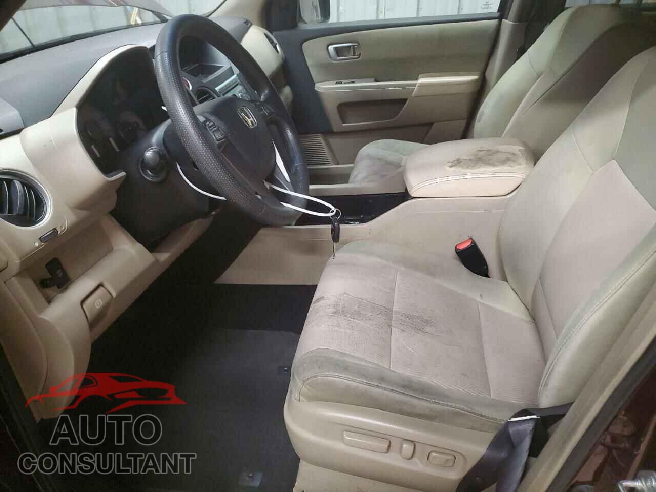 HONDA PILOT 2010 - 5FNYF4H48AB018765