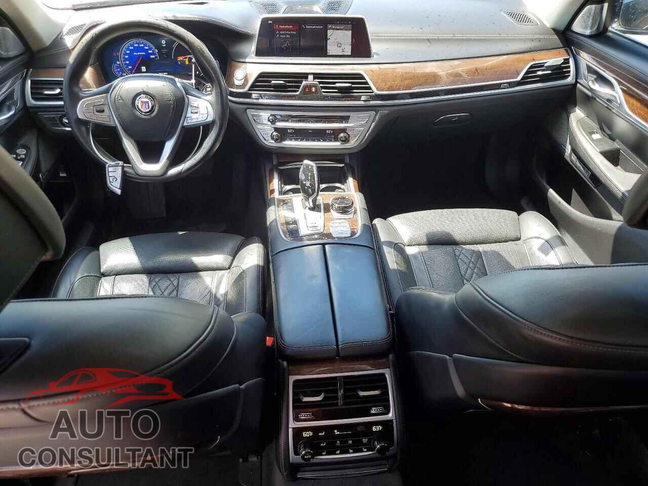 BMW 7 SERIES 2018 - WBA7F2C5XJG856346