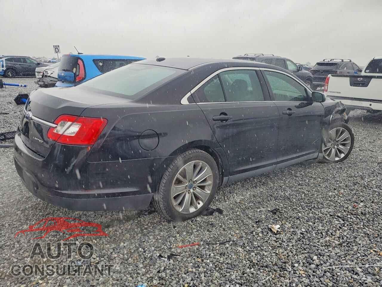 FORD TAURUS 2010 - 1FAHP2FW8AG106961