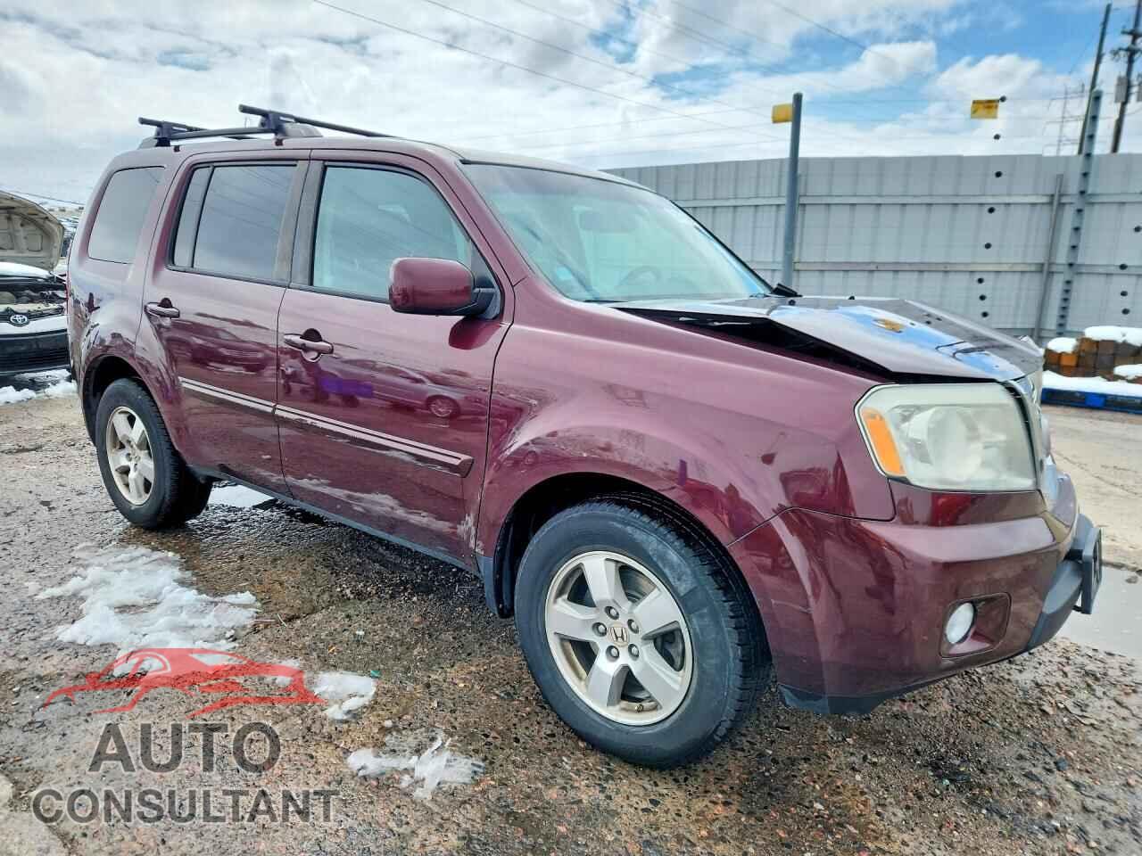 HONDA PILOT 2011 - 5FNYF4H50BB018771