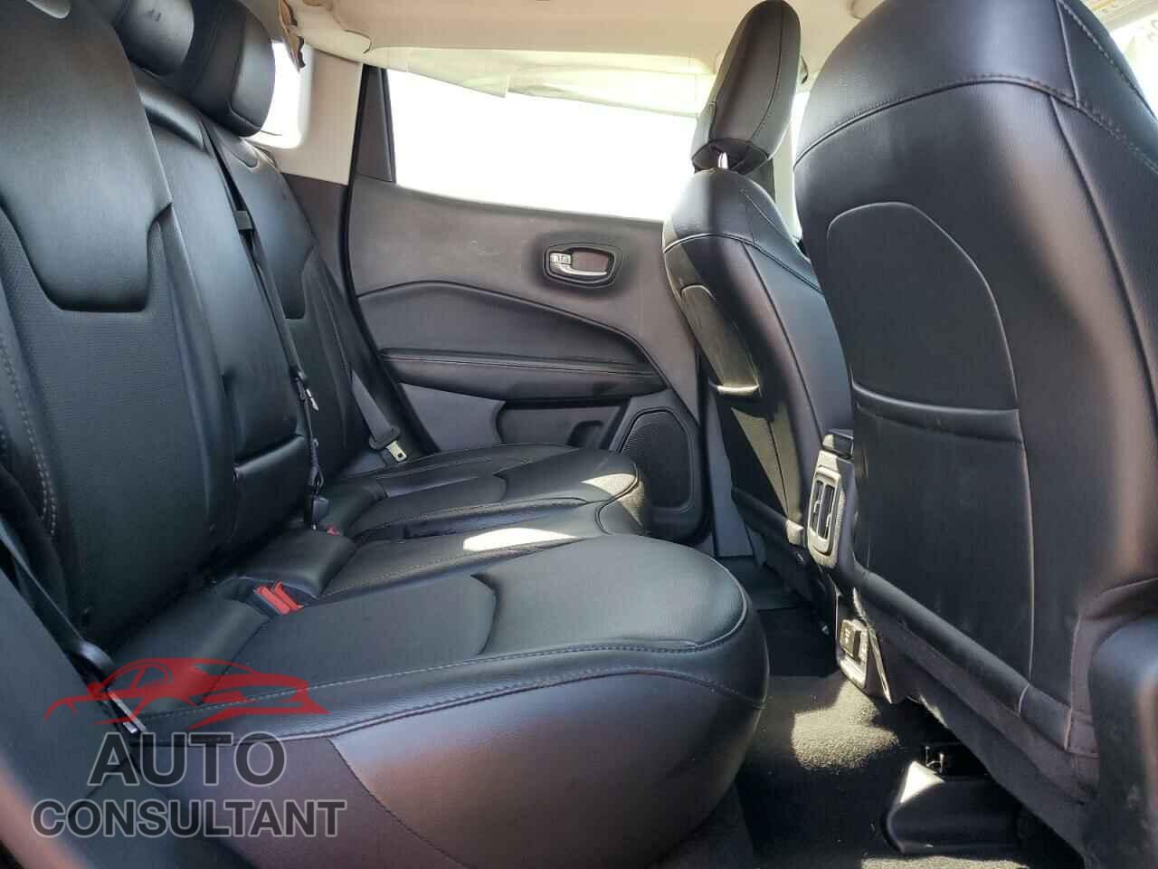 JEEP COMPASS 2020 - 3C4NJDCB7LT233906