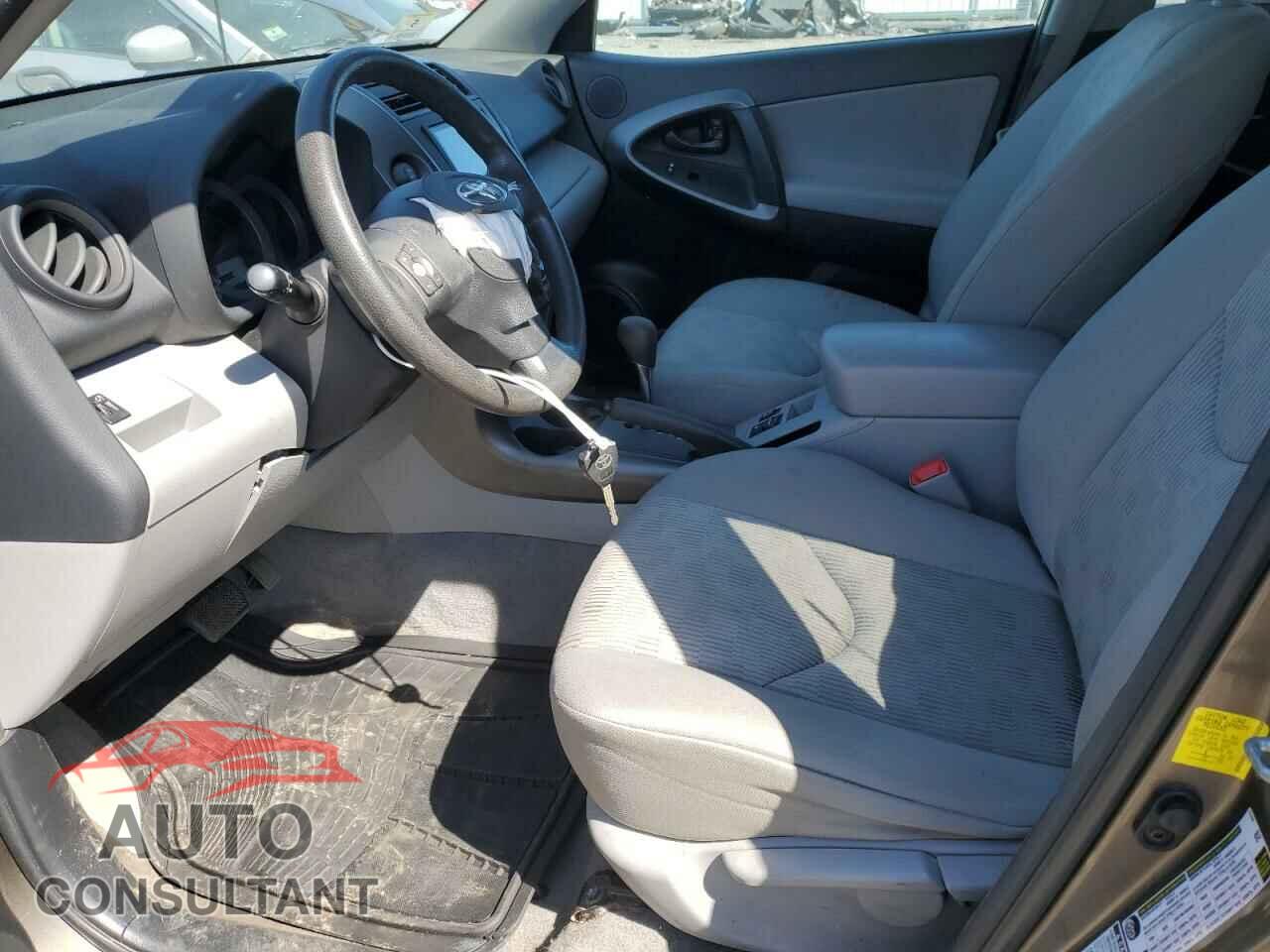 TOYOTA RAV4 2012 - 2T3BF4DV8CW229076