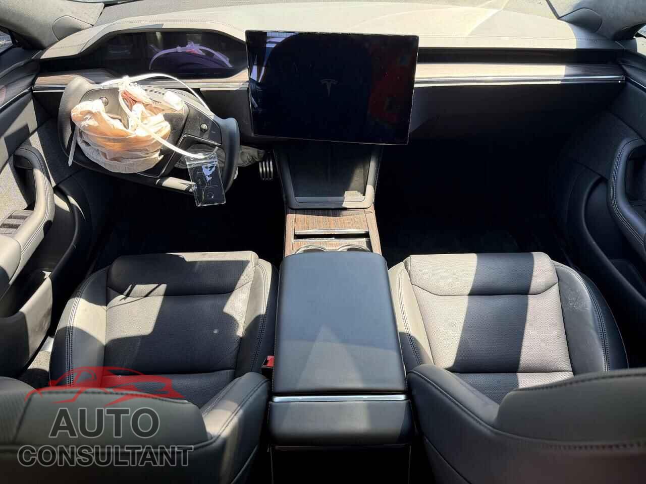 TESLA MODEL S 2022 - 5YJSA1E58NF488106