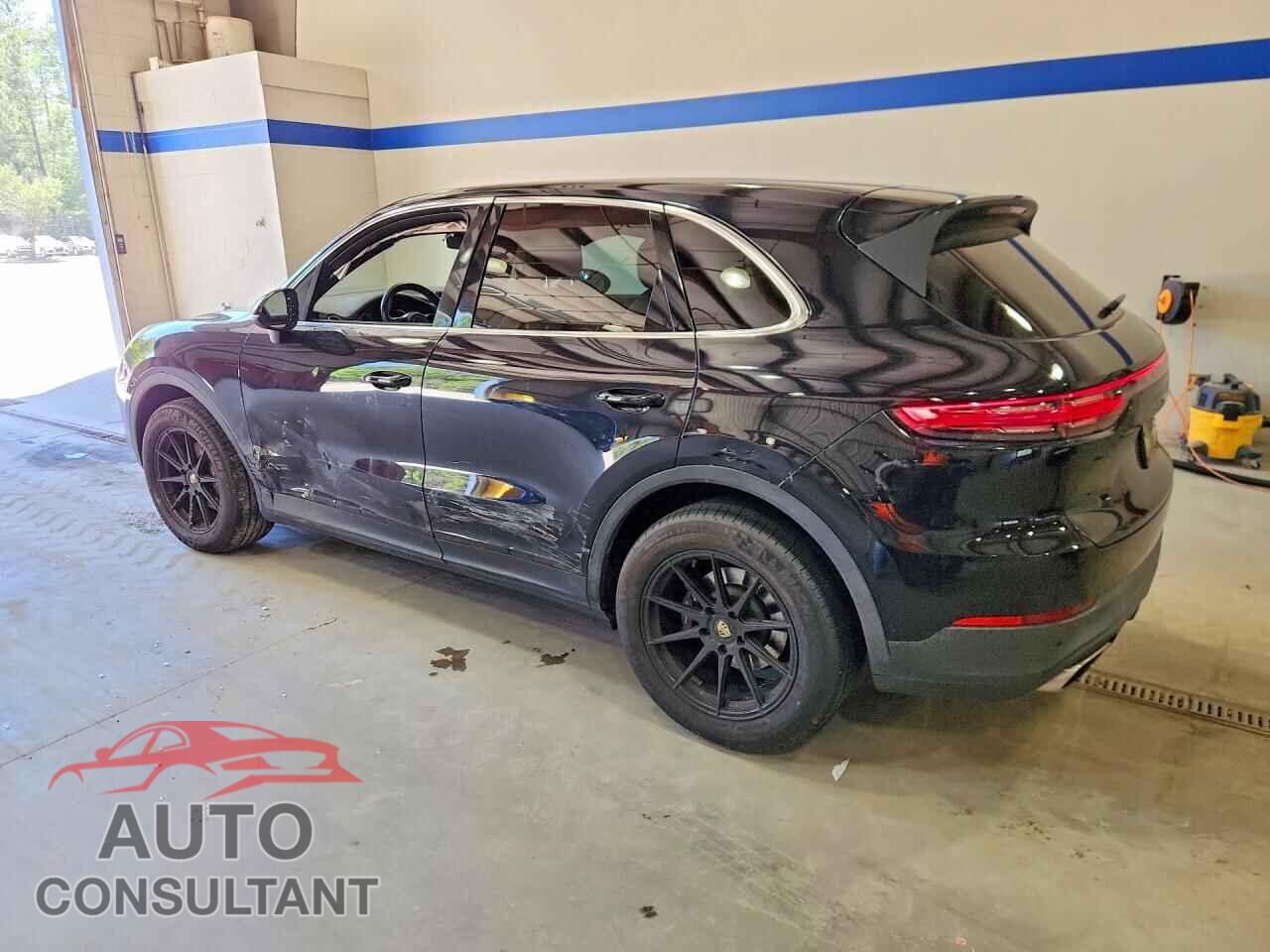 PORSCHE CAYENNE 2020 - WP1AA2AY1LDA04135