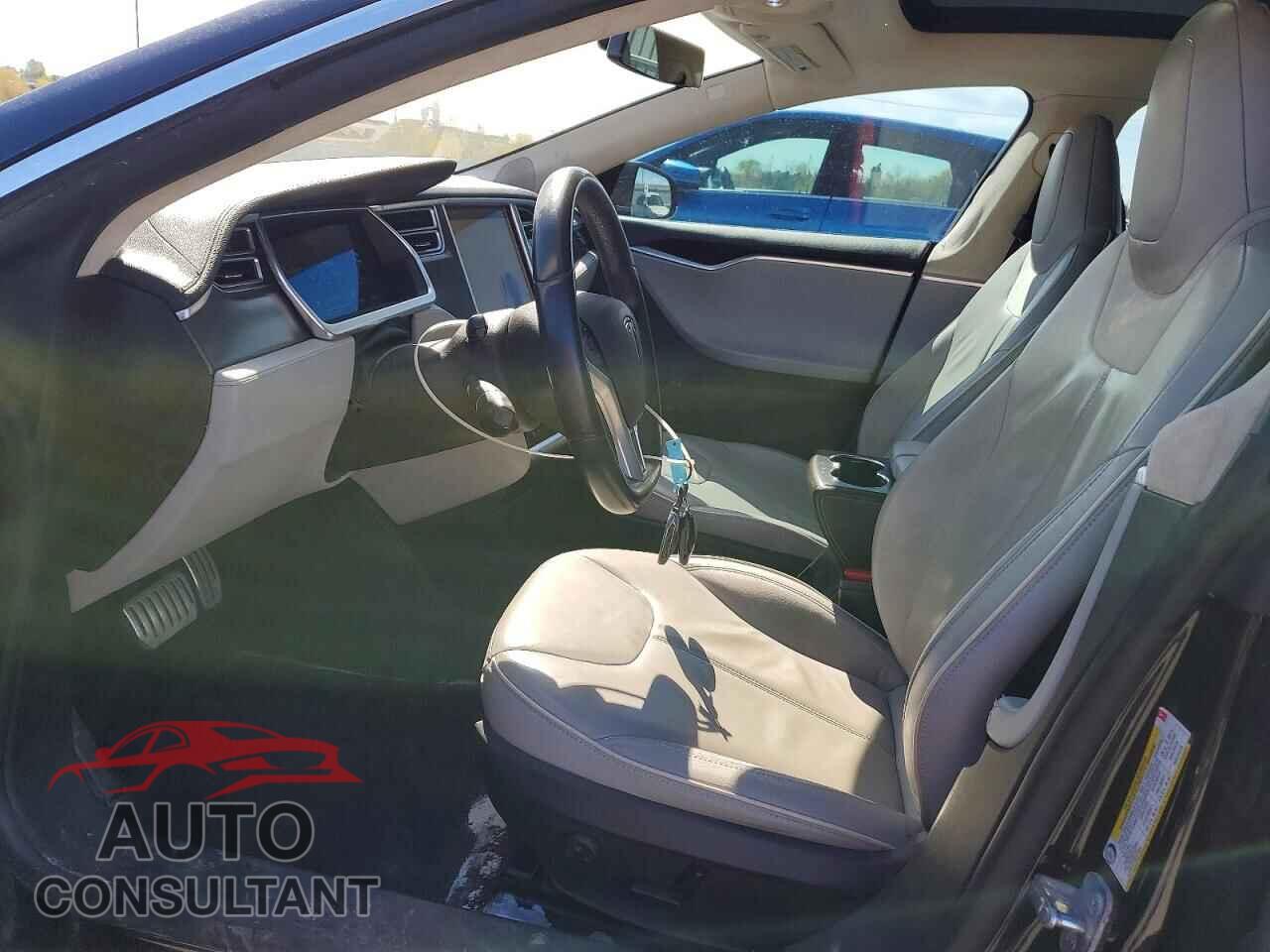 TESLA MODEL S 2013 - 5YJSA1CP8DFP25597