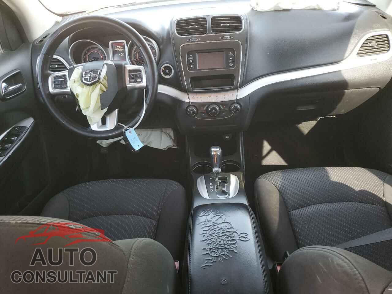 DODGE JOURNEY 2015 - 3C4PDCAB4FT756365