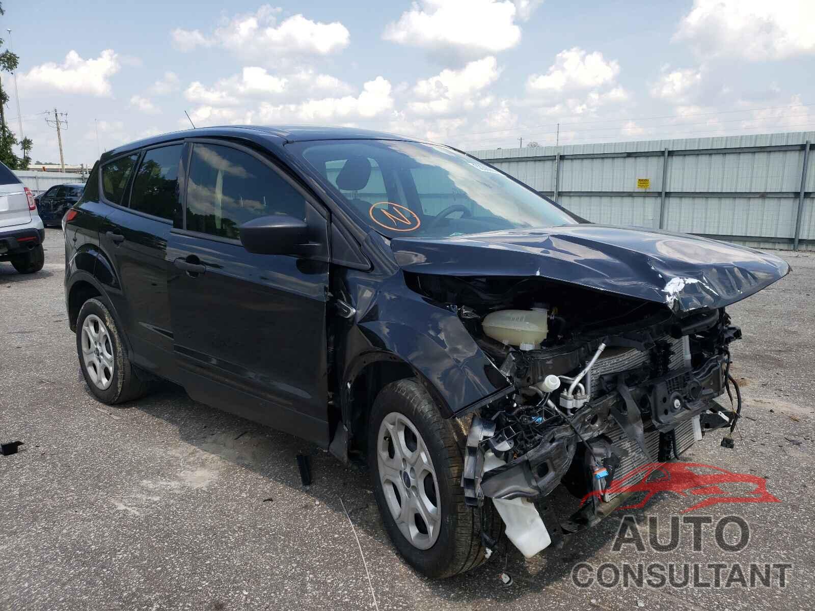 FORD ESCAPE 2018 - 1FMCU0F73JUD47138