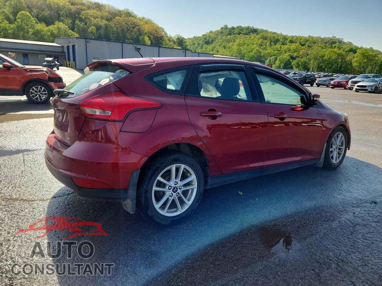 FORD FOCUS 2017 - 1FADP3K29HL340082