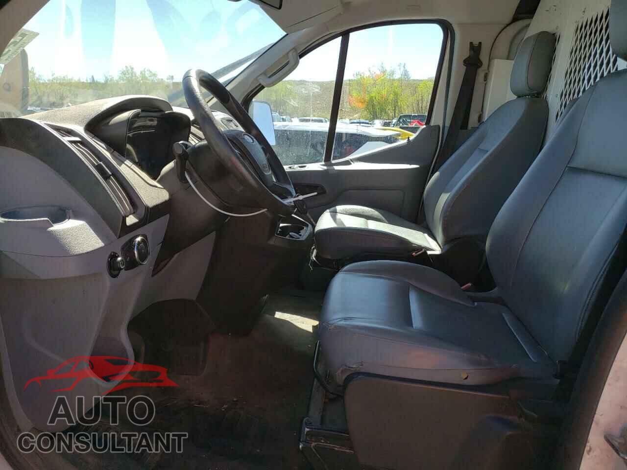 FORD TRANSIT 2017 - 1FTYR1ZM6HKA66847