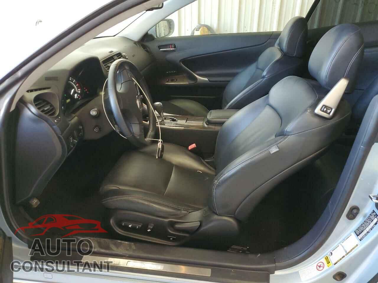 LEXUS IS 2010 - JTHFF2C24A2514536