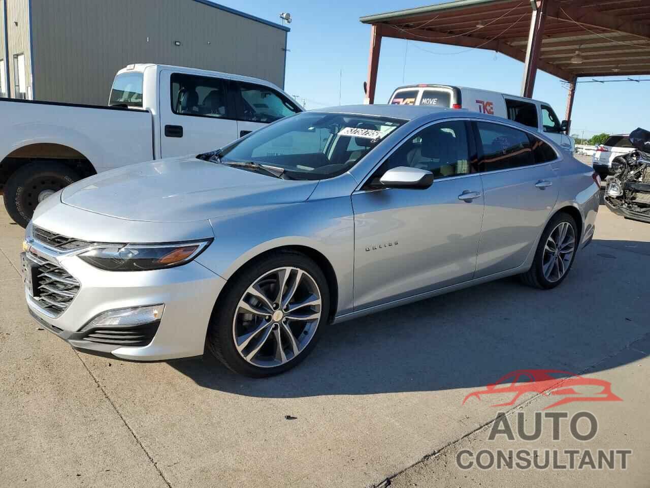 CHEVROLET MALIBU 2022 - 1G1ZD5ST7NF136705