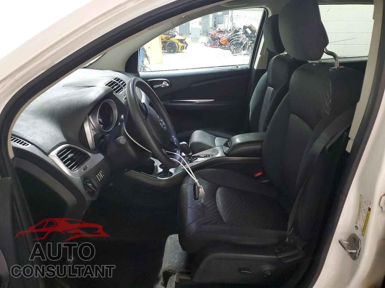 DODGE JOURNEY 2011 - 3D4PH1FG2BT506875
