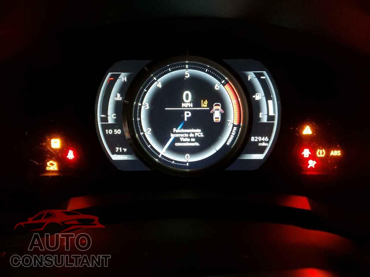 LEXUS IS 2017 - JTHBA1D29H5045751