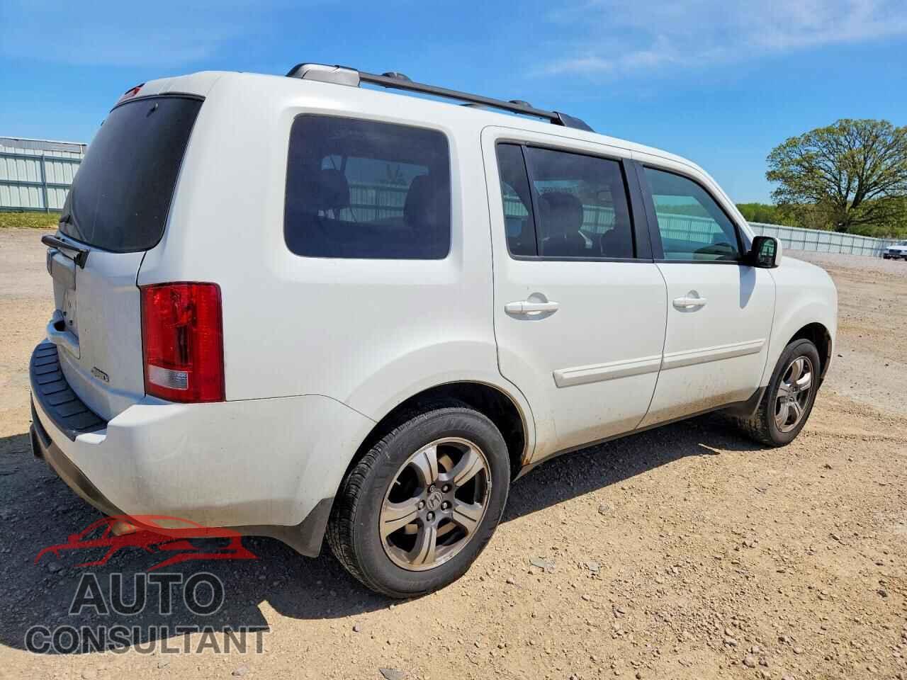HONDA PILOT 2013 - 5FNYF4H63DB027377