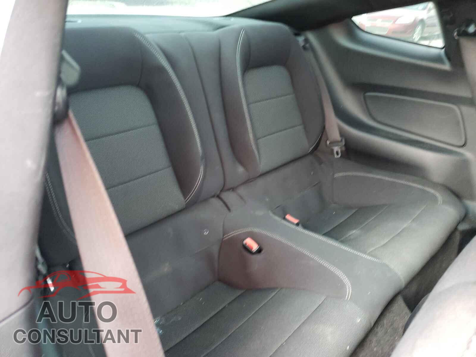 FORD MUSTANG 2017 - 1FA6P8AM8H5235174