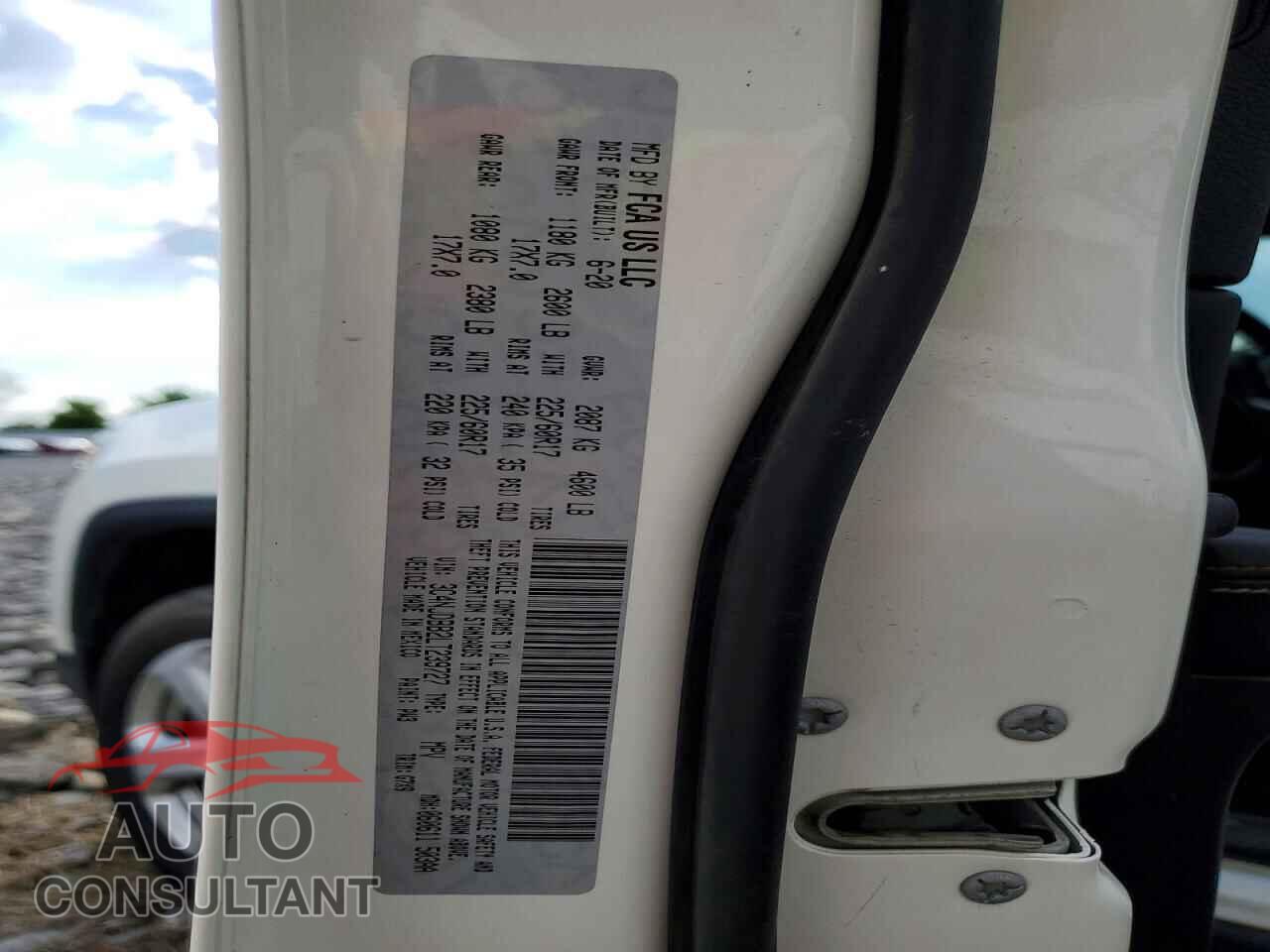JEEP COMPASS 2020 - 3C4NJDBB2LT239727