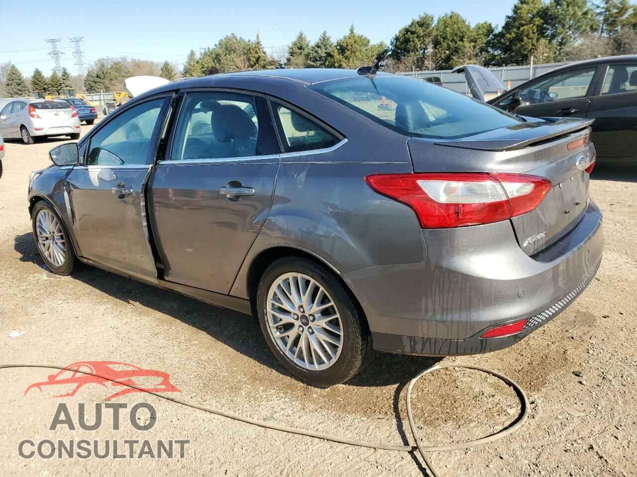 FORD FOCUS 2013 - 1FADP3J27DL136649