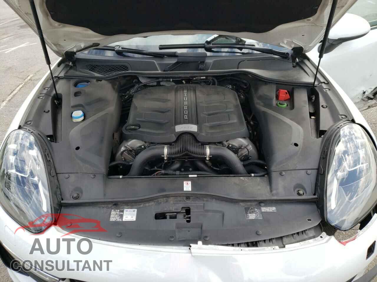 PORSCHE CAYENNE 2016 - WP1AD2A22GLA77657