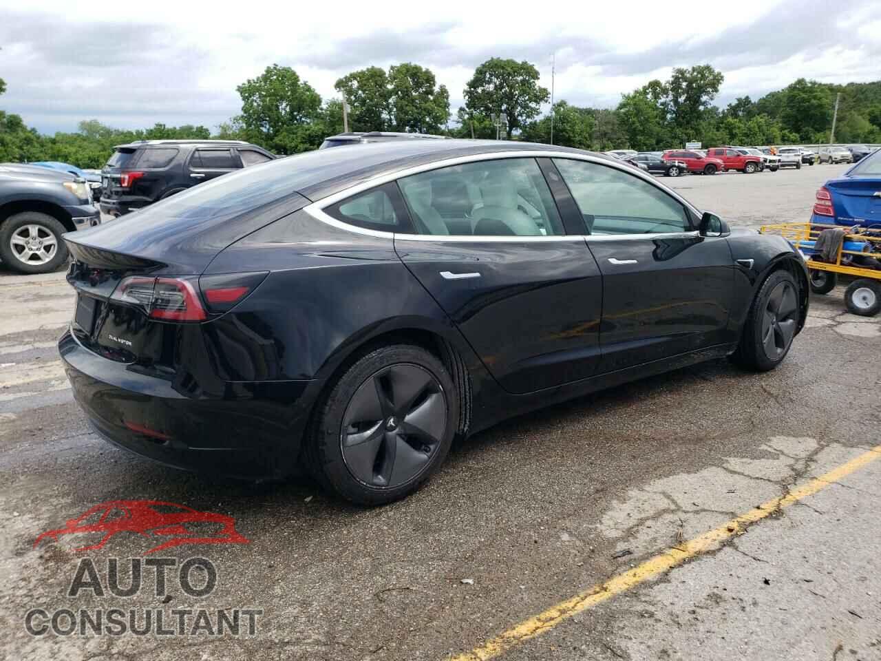 TESLA MODEL 3 2019 - 5YJ3E1EBXKF194829