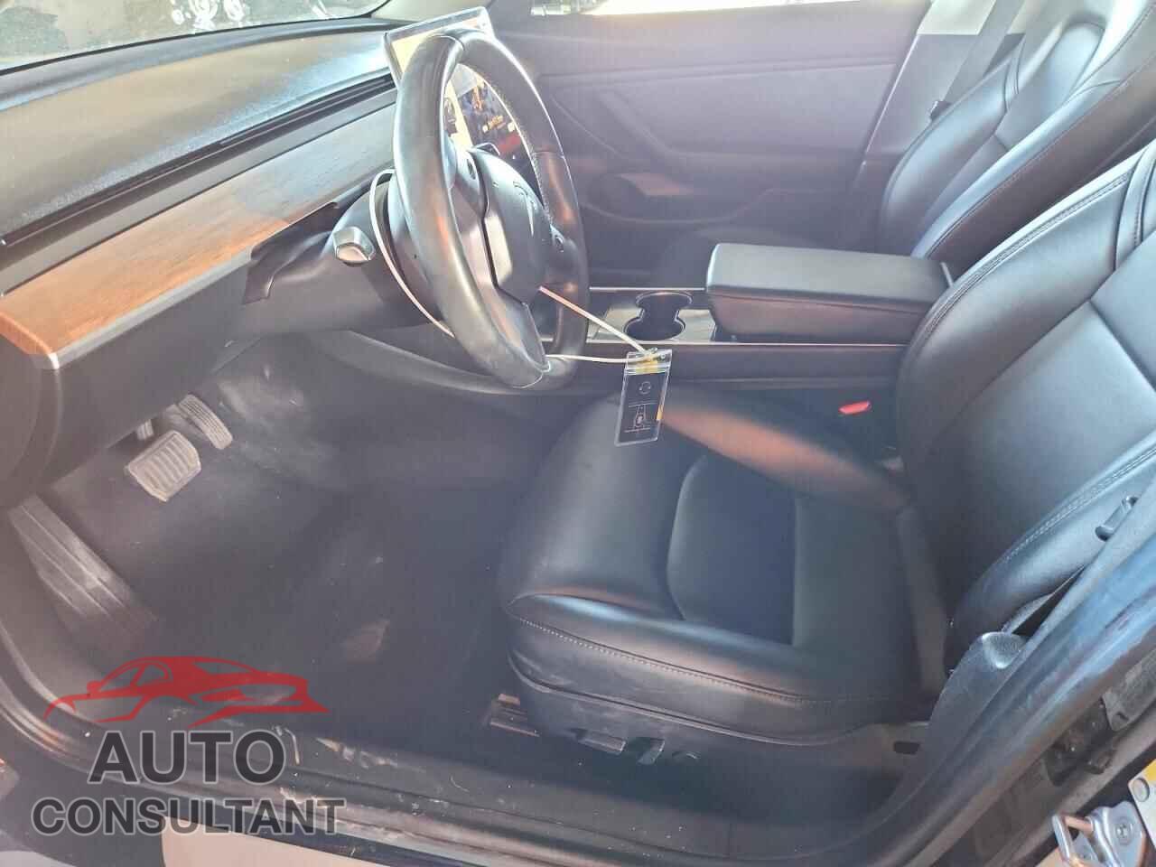 TESLA MODEL 3 2018 - 5YJ3E1EB4JF128002