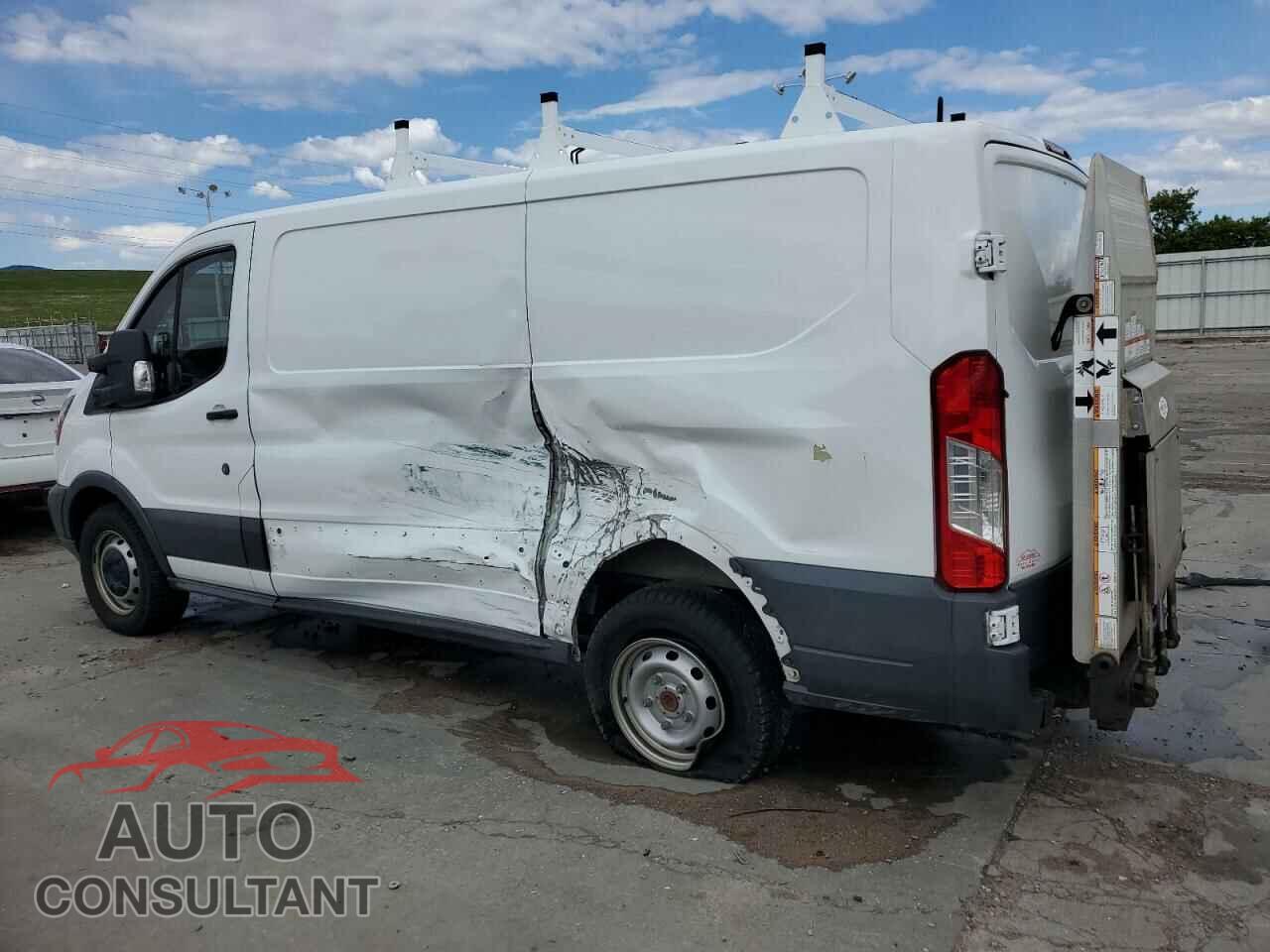 FORD TRANSIT 2017 - 1FTYR1YMXHKB37954