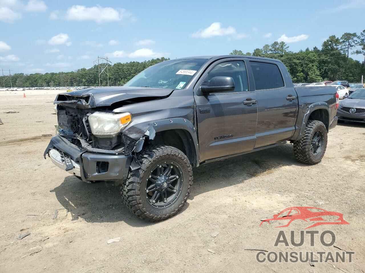 TOYOTA TUNDRA 2017 - 5TFDW5F13HX638422