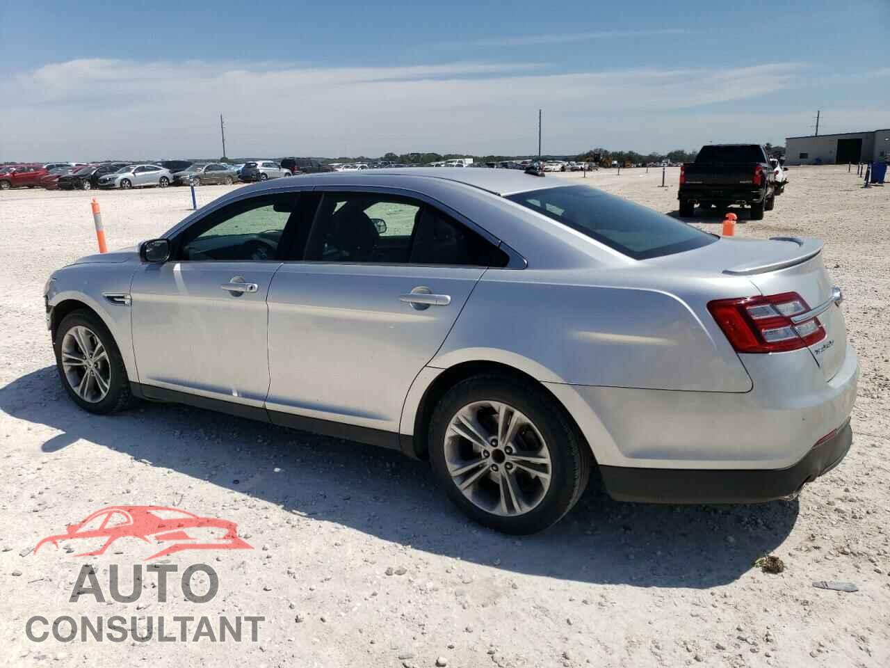 FORD TAURUS 2017 - 1FAHP2E8XHG146343