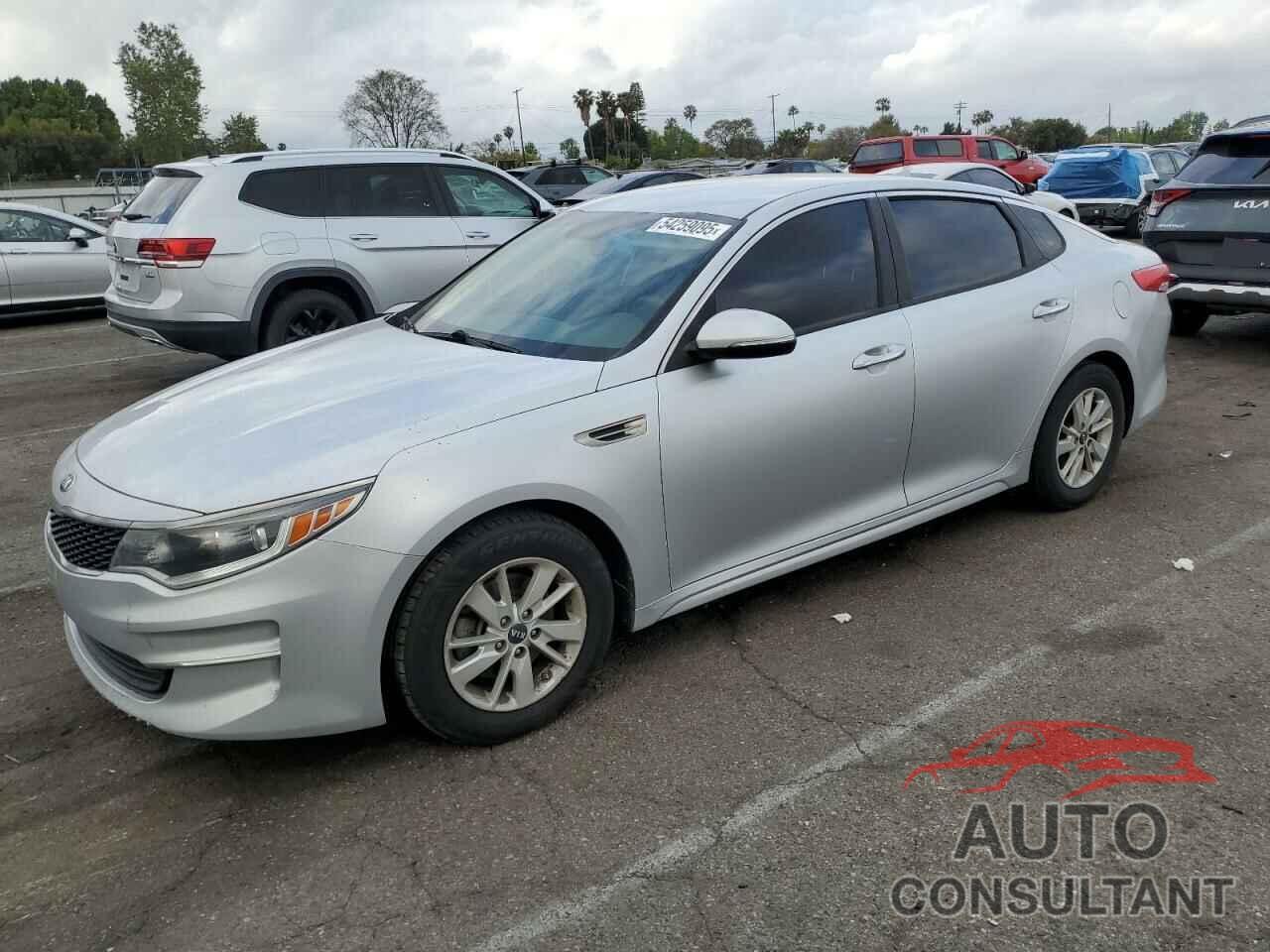 KIA OPTIMA 2017 - 5XXGT4L36HG143791