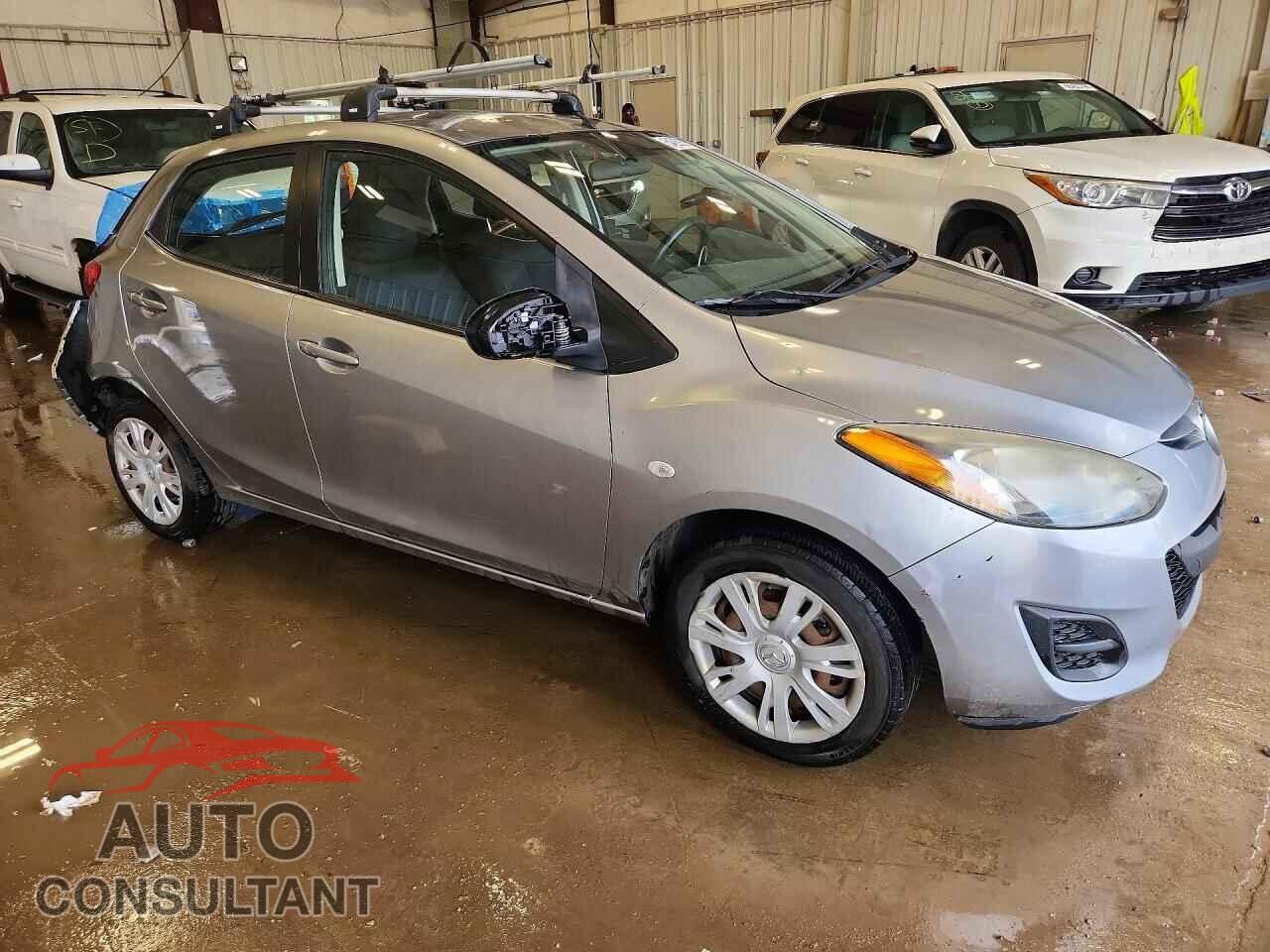 MAZDA 2 2012 - JM1DE1KZ8C0133131