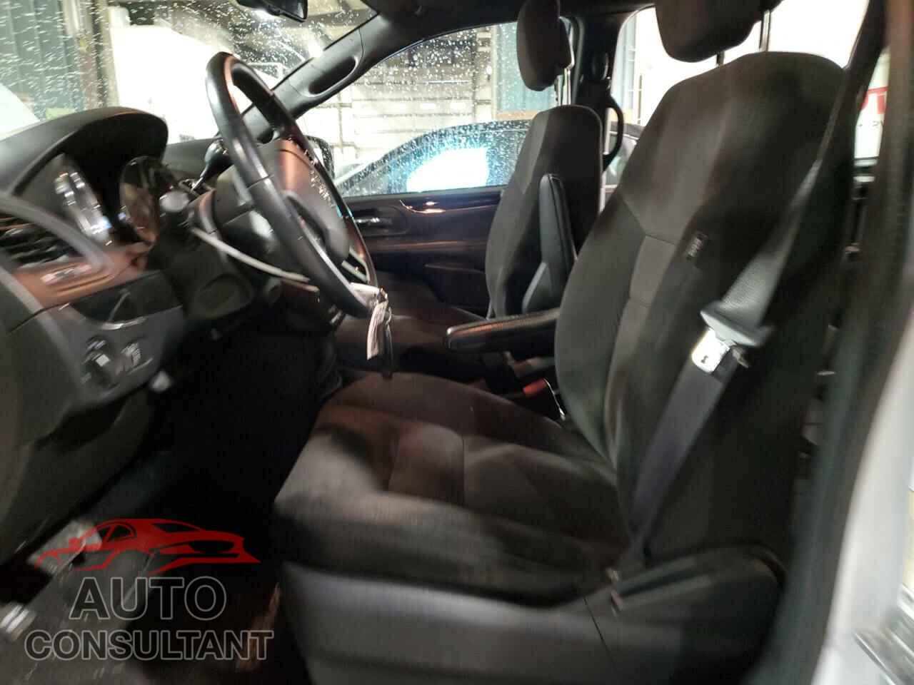 DODGE CARAVAN 2017 - 2C4RDGBG2HR601832