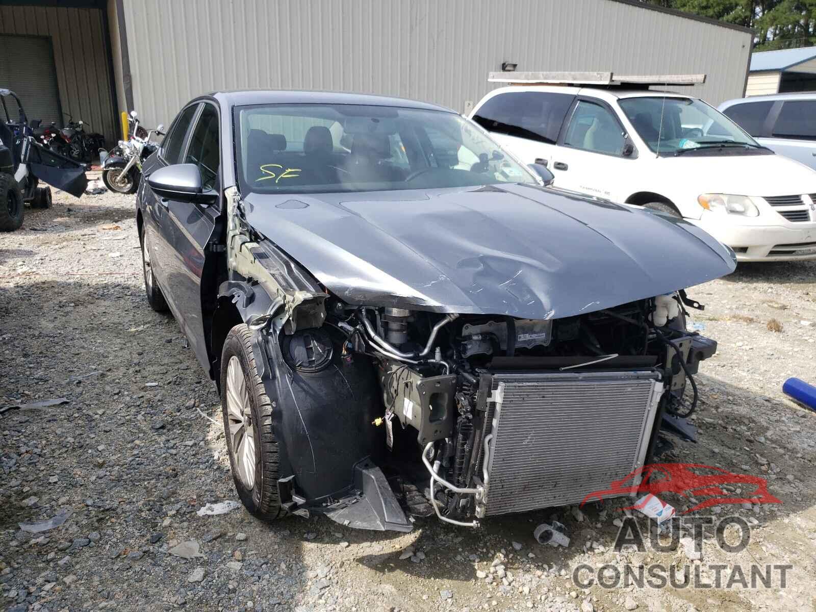 VOLKSWAGEN JETTA 2019 - 3VWN57BU1KM254099