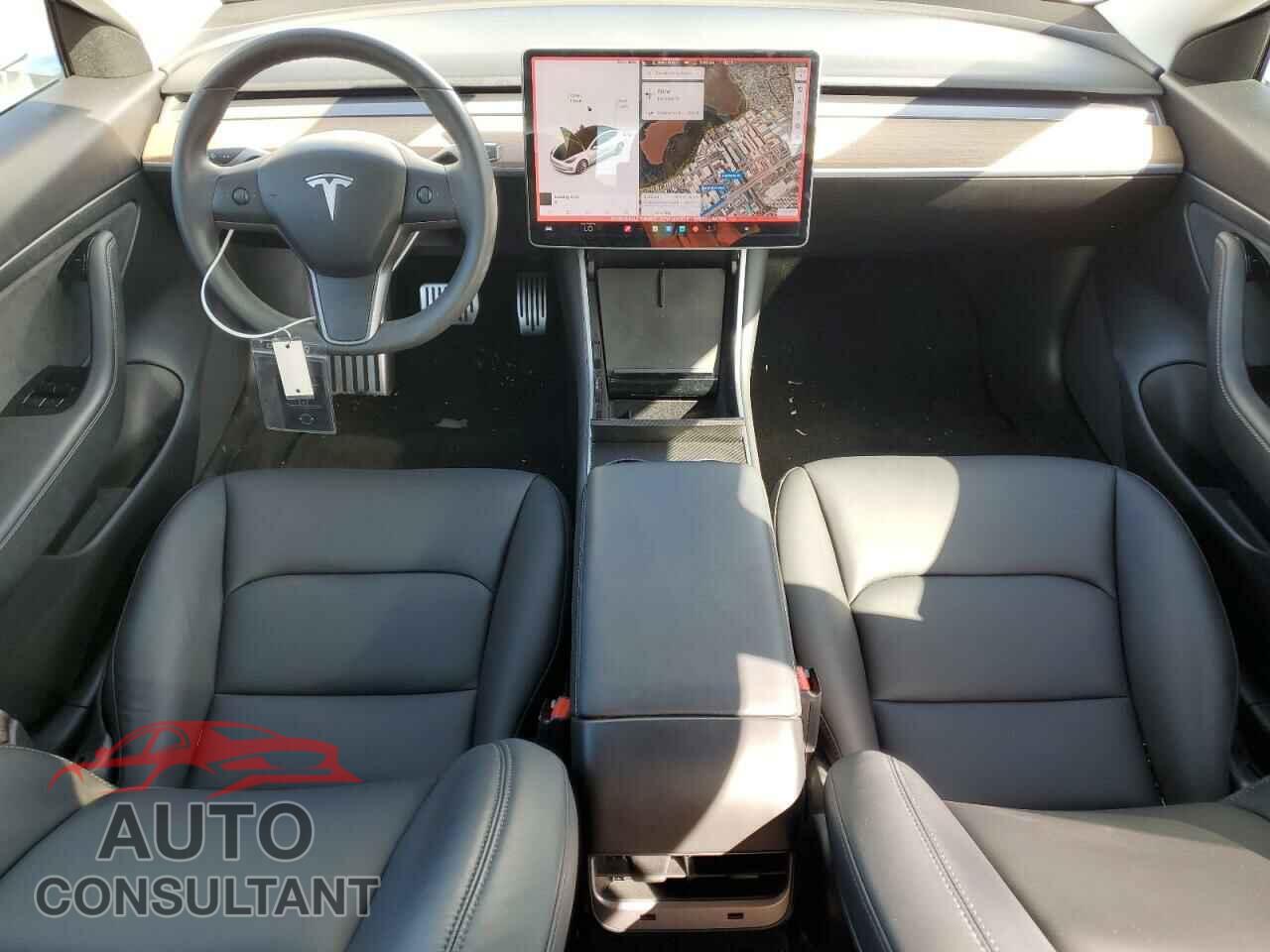 TESLA MODEL 3 2020 - 5YJ3E1EA5LF709003