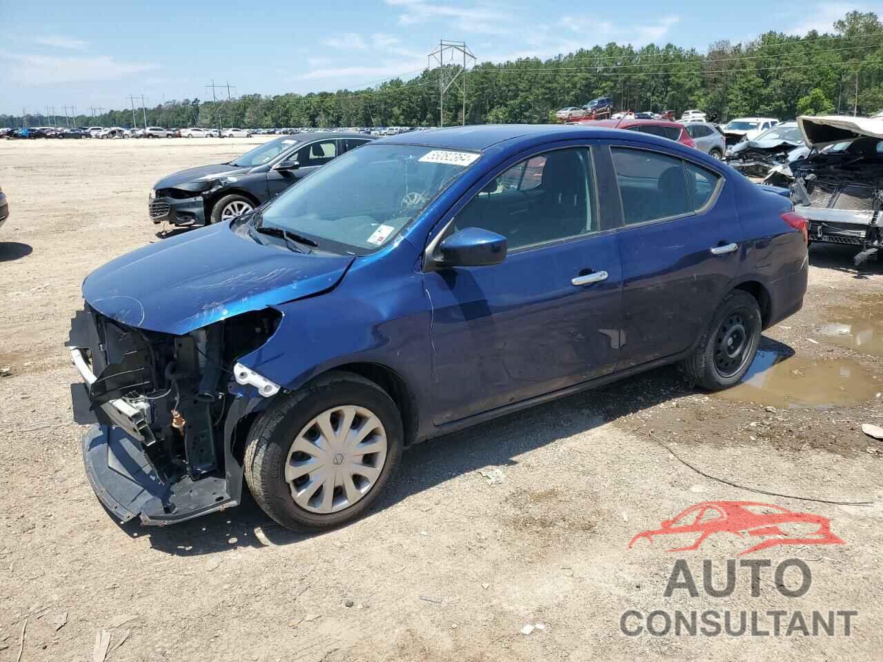 NISSAN VERSA 2019 - 3N1CN7APXKL841156