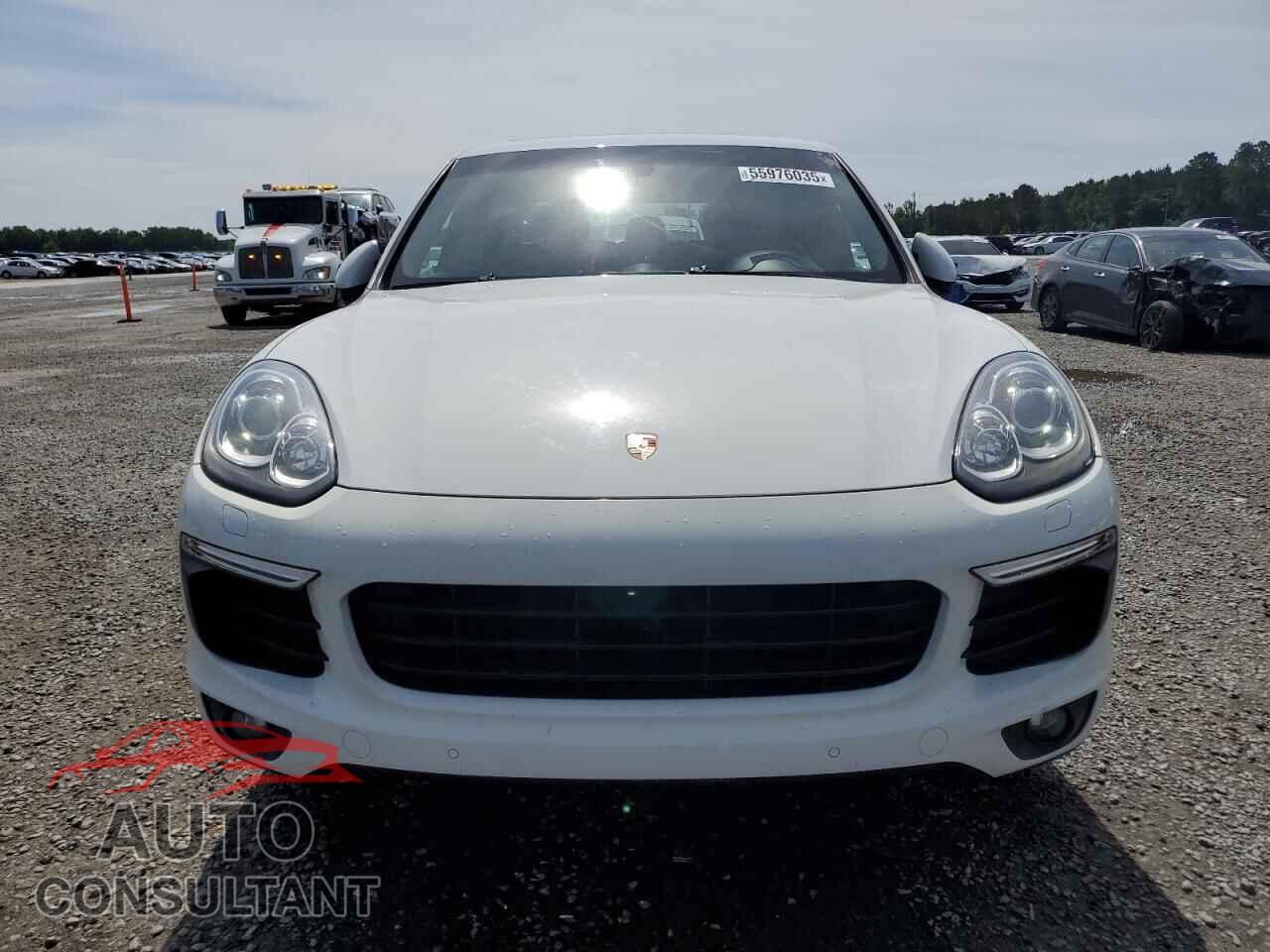 PORSCHE CAYENNE 2017 - WP1AA2A20HKA88141
