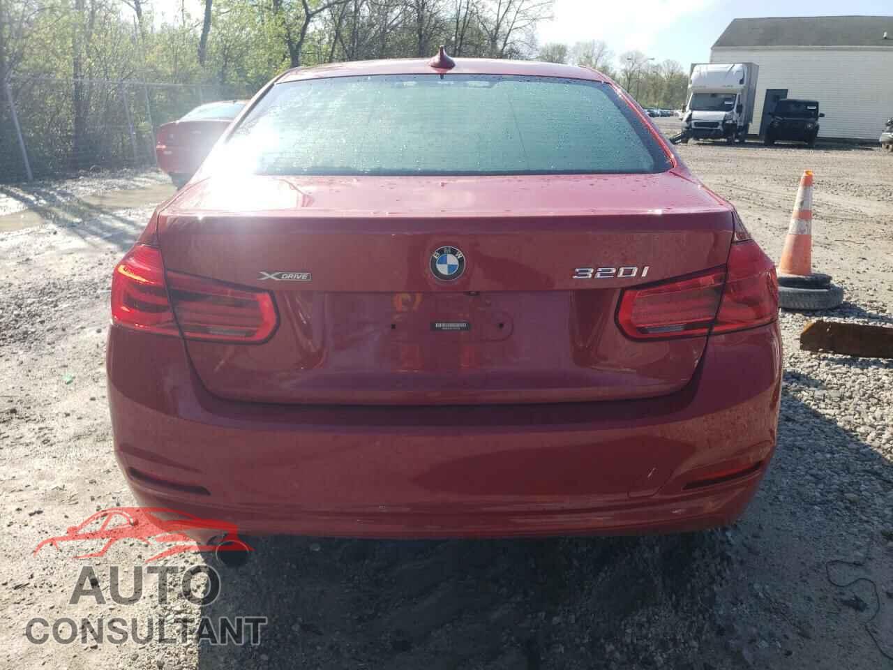 BMW 3 SERIES 2018 - WBA8A3C57JA491782
