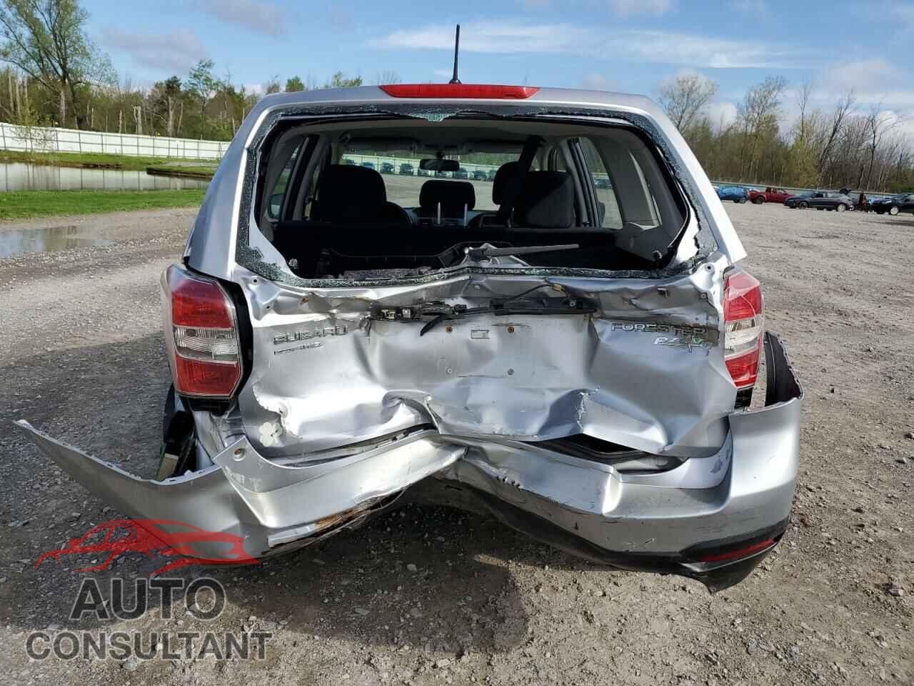 SUBARU FORESTER 2015 - JF2SJAAC7FH803257