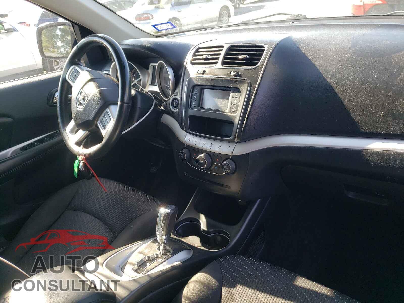 DODGE JOURNEY 2018 - 3C4PDCAB1JT294730