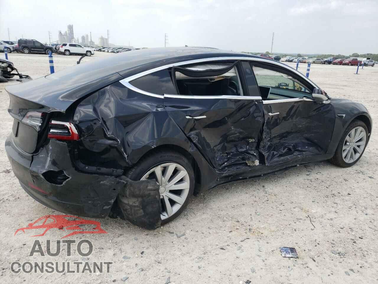 TESLA MODEL 3 2019 - 5YJ3E1EA8KF406375