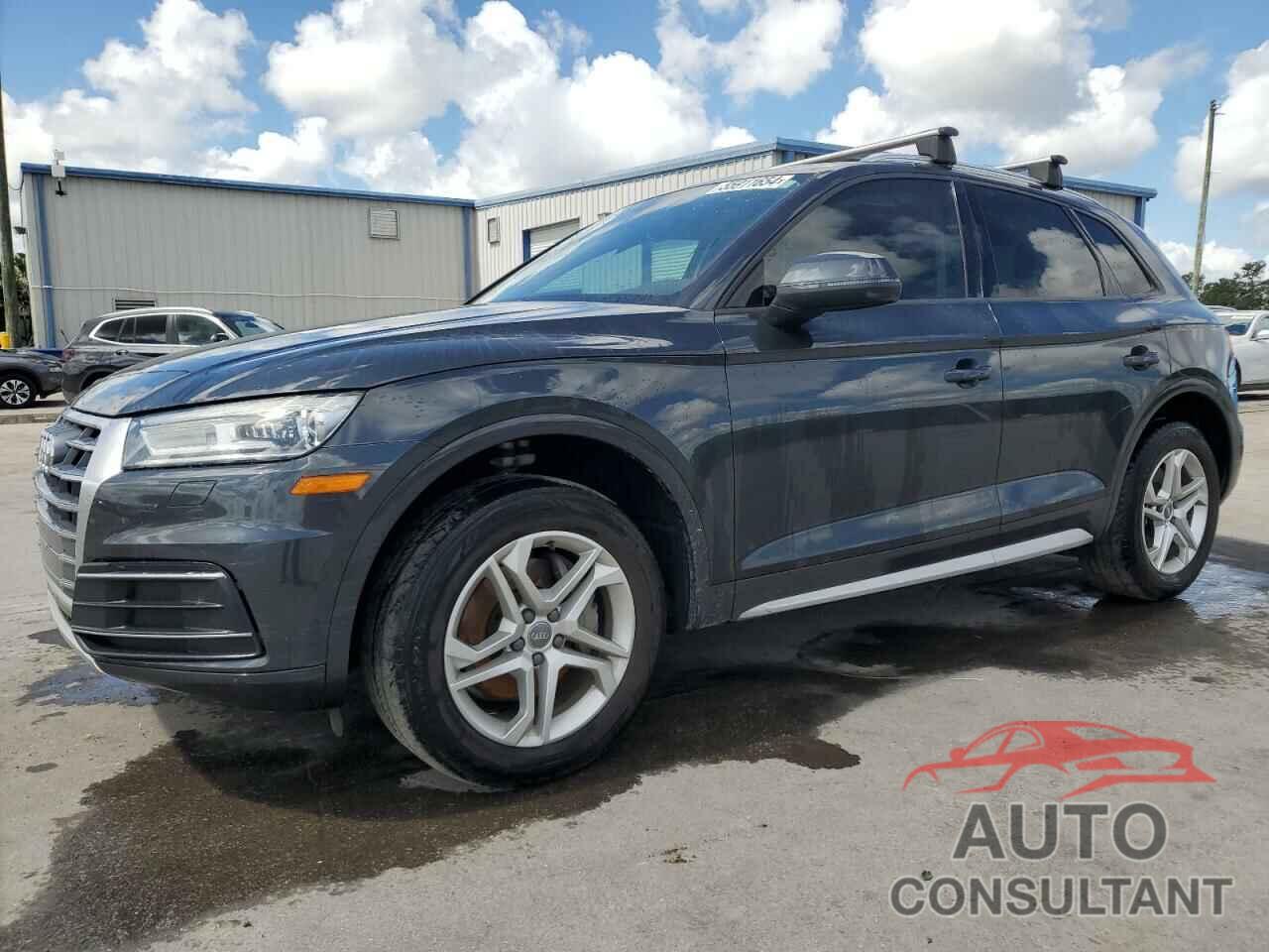 AUDI Q5 2018 - WA1ANAFY8J2204666