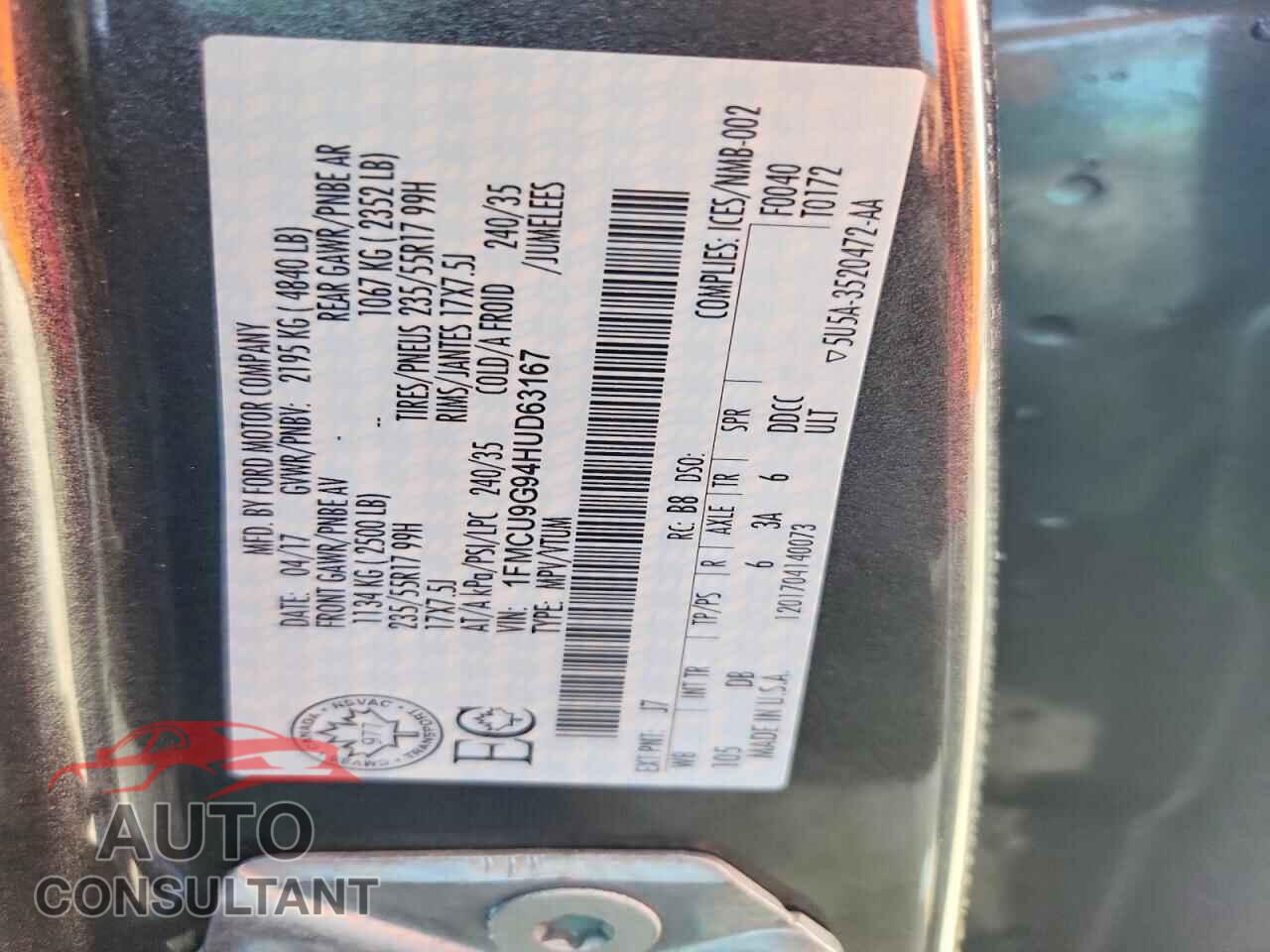 FORD ESCAPE 2017 - 1FMCU9G94HUD63167