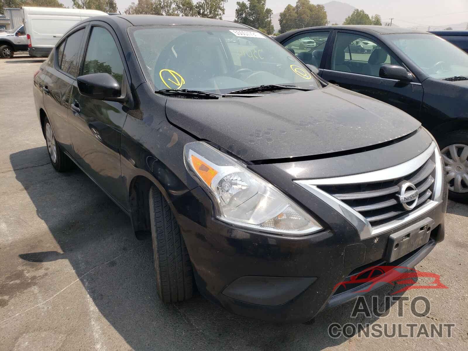 NISSAN VERSA 2017 - 3N1CN7AP6HL864829