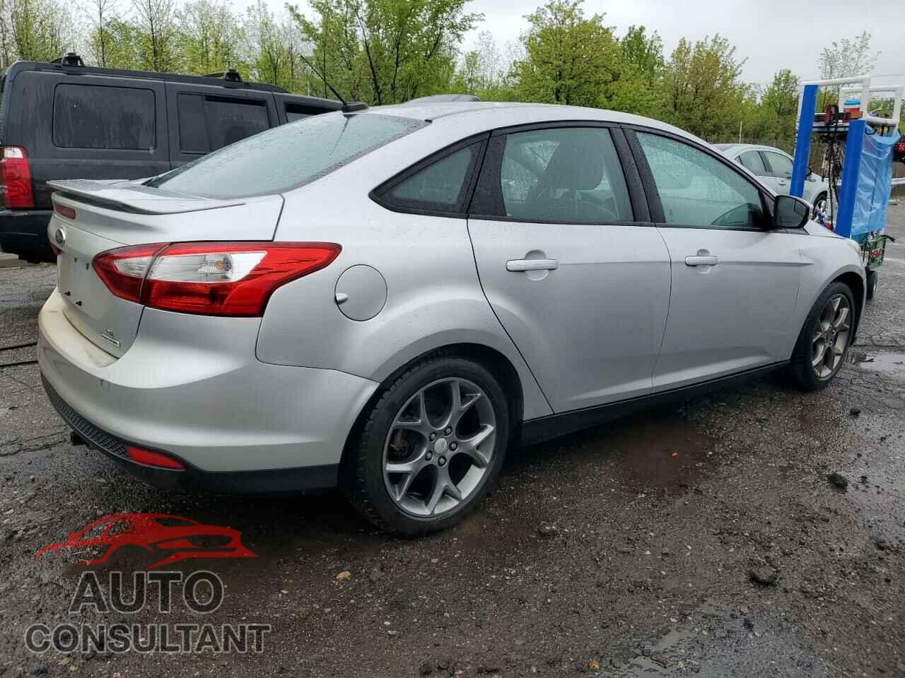 FORD FOCUS 2014 - 1FADP3F27EL389321