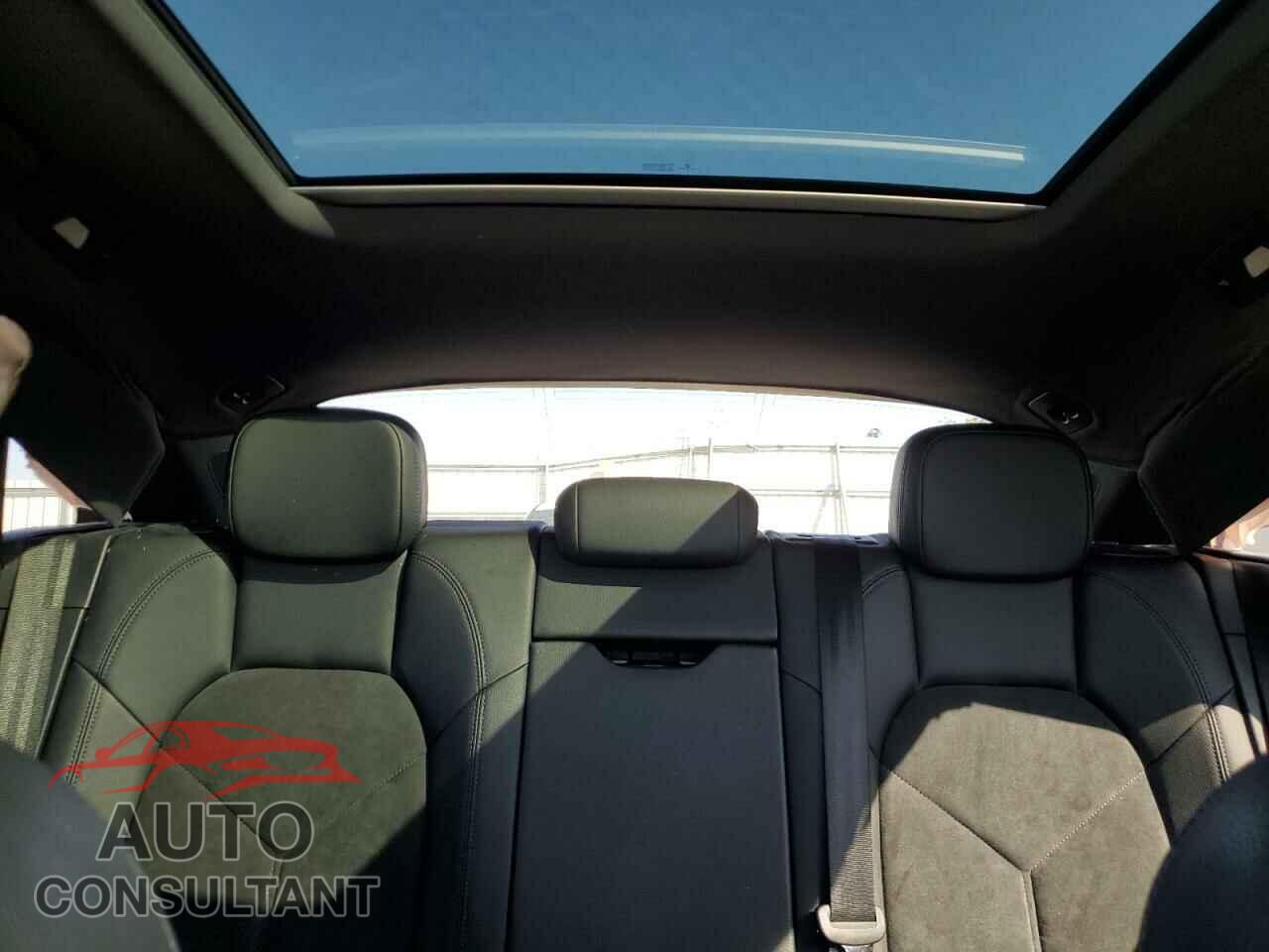 PORSCHE MACAN 2017 - WP1AA2A50HLB03242