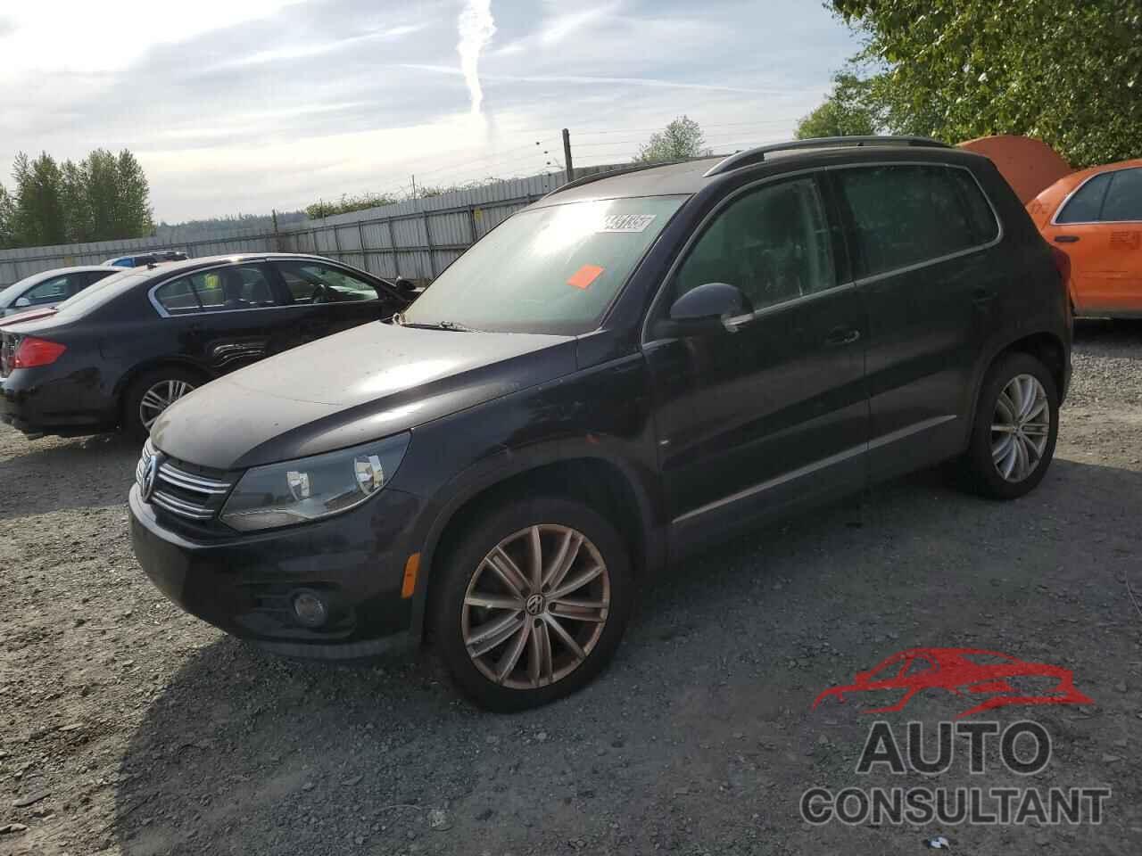 VOLKSWAGEN TIGUAN 2012 - WVGBV7AX2CW553552
