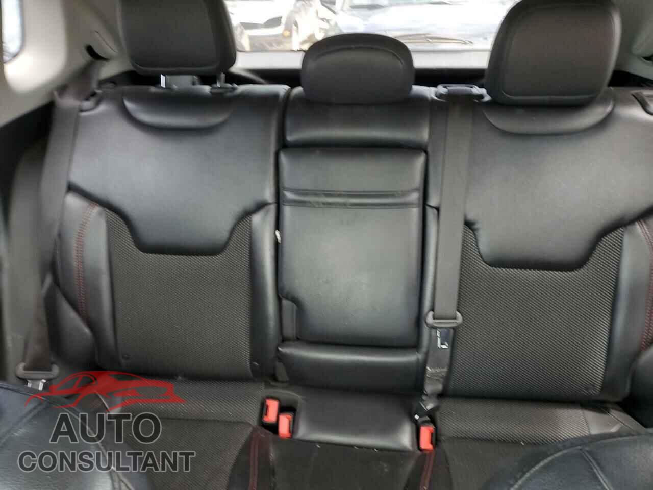 JEEP COMPASS 2019 - 3C4NJDDB2KT618254