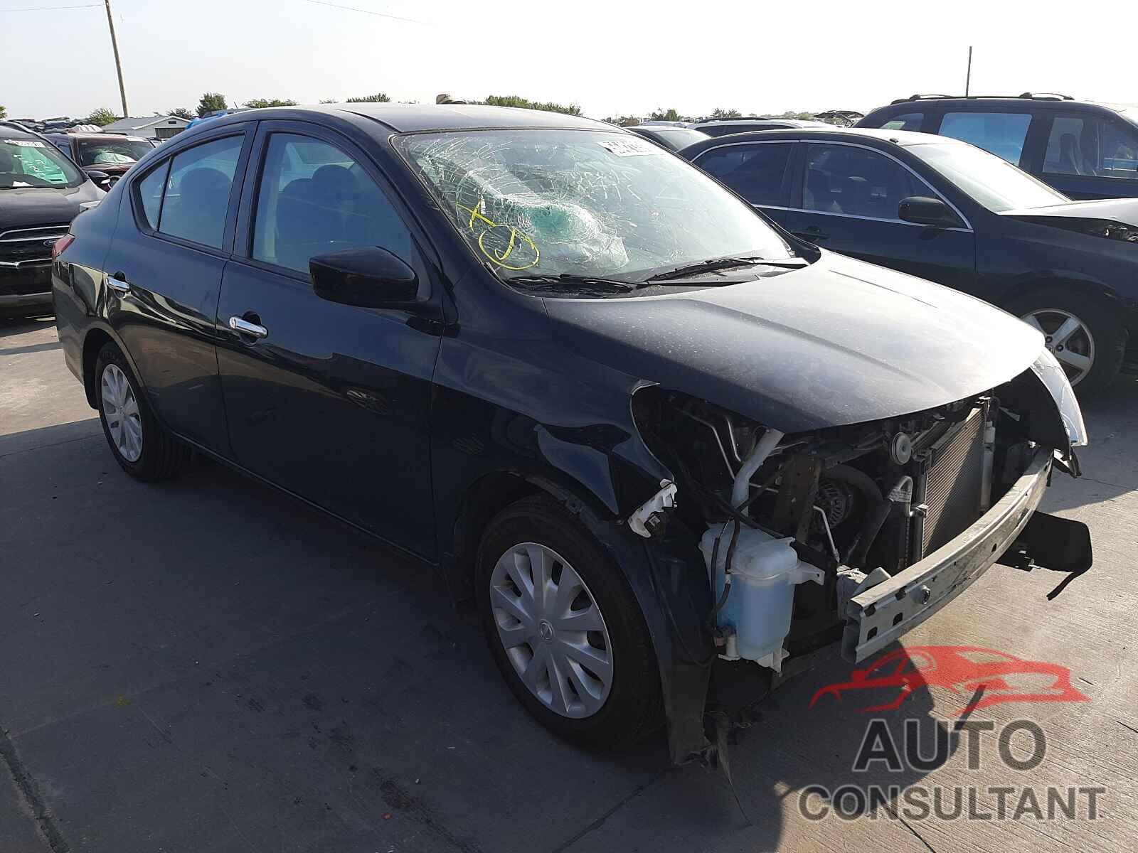 NISSAN VERSA 2018 - 3N1CN7AP2JL862002